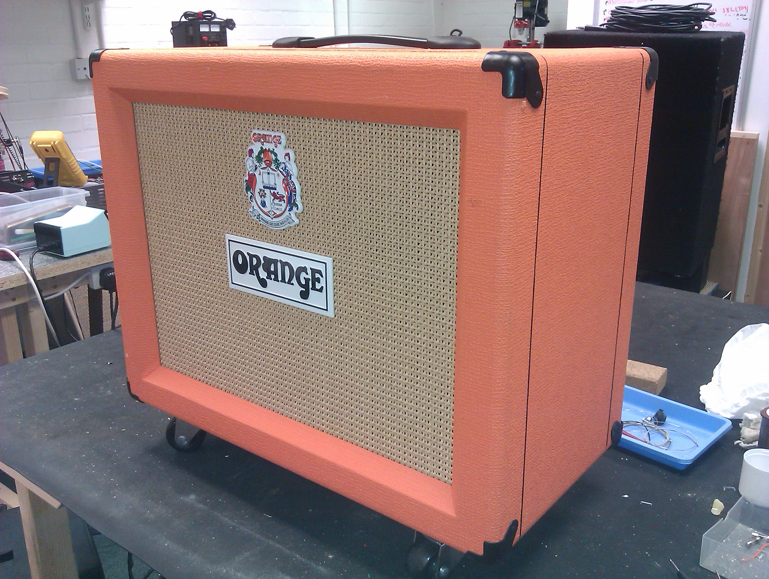 Fab sounding small combo from Orange, now with added FX loop.