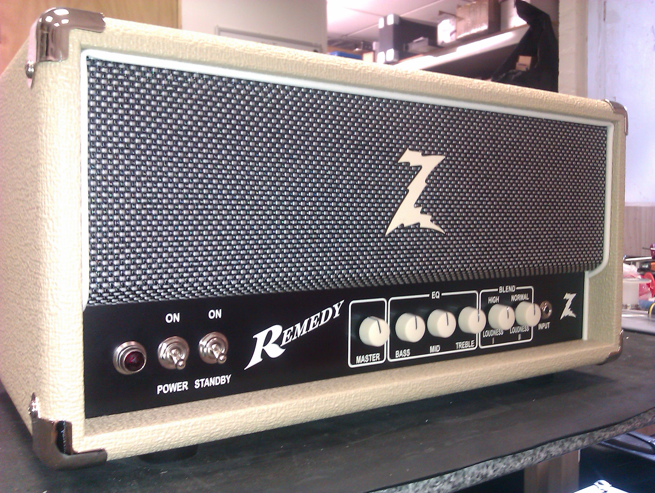 Dr Z Remedy amp, with master volume and EQ bypass mods